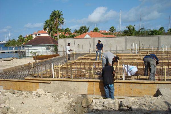 Las Brisas Foundations